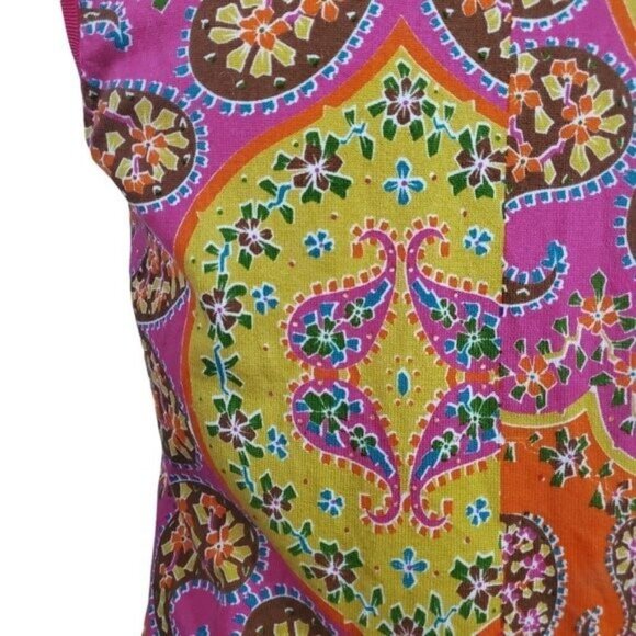 Peter Nygard Sweater Top Size Medium Petite Sleeveless Paisley Bright Retro - Picture 3 of 6